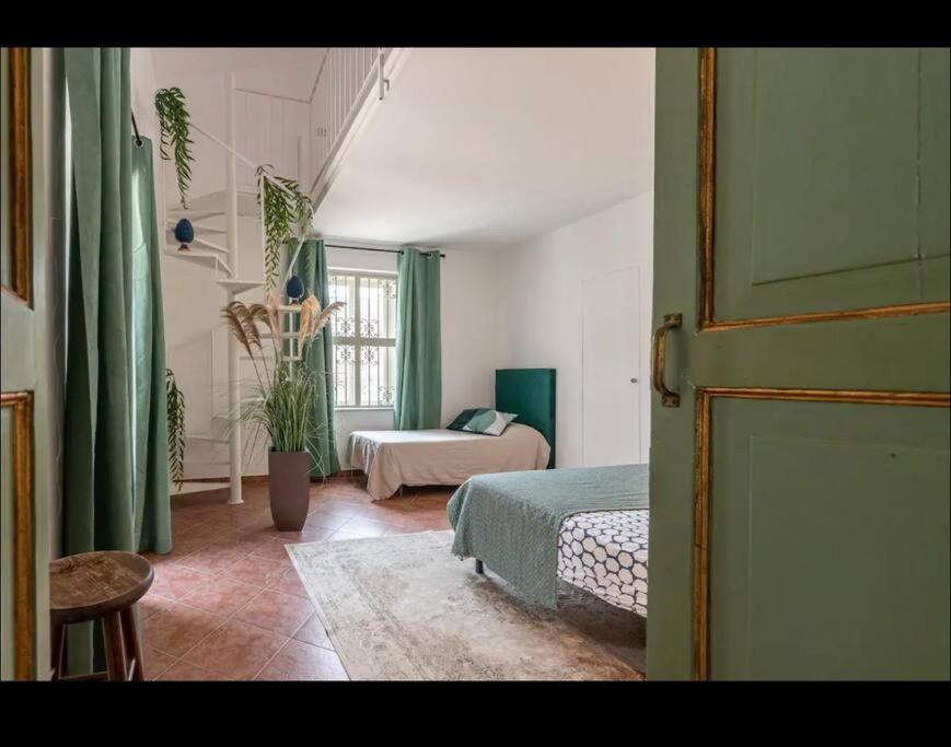 Donna Isabella A Ballaro Palermo Luaran gambar