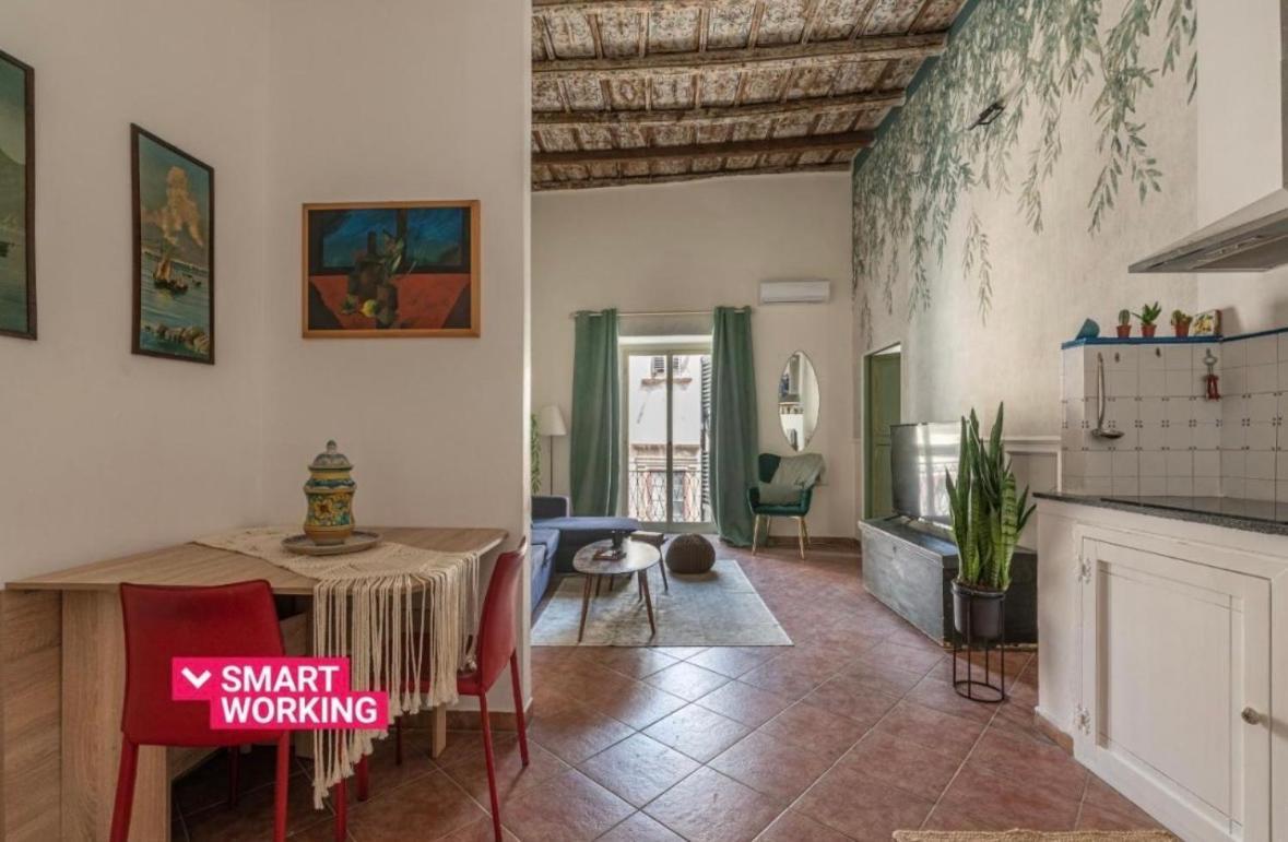 Donna Isabella A Ballaro Palermo Luaran gambar