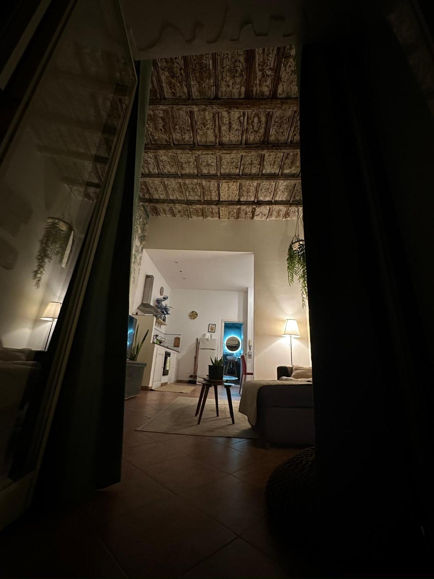 Donna Isabella A Ballaro Palermo Luaran gambar