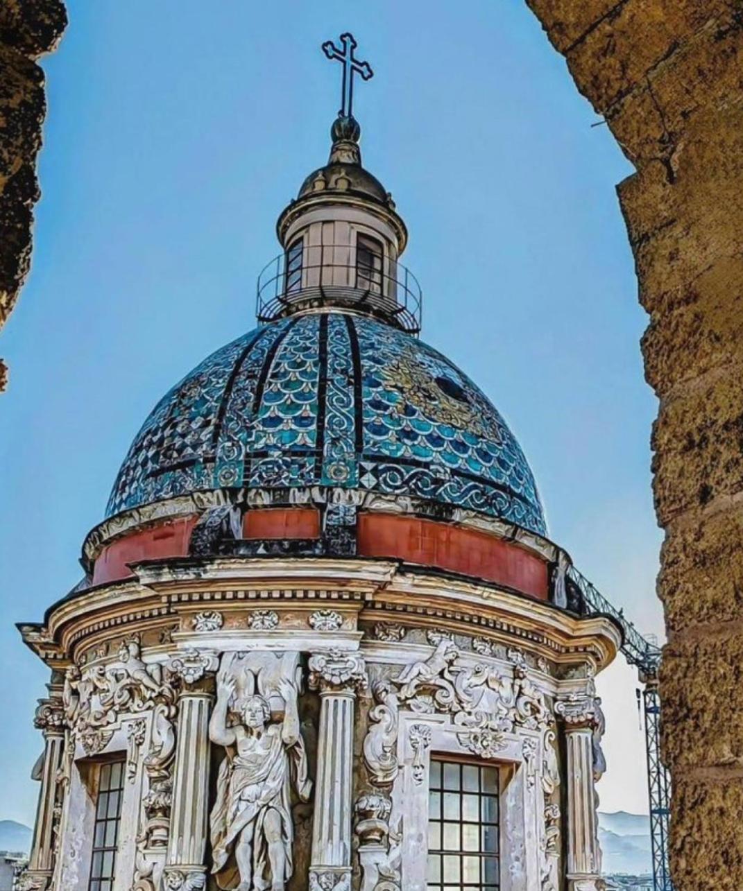 Donna Isabella A Ballaro Palermo Luaran gambar