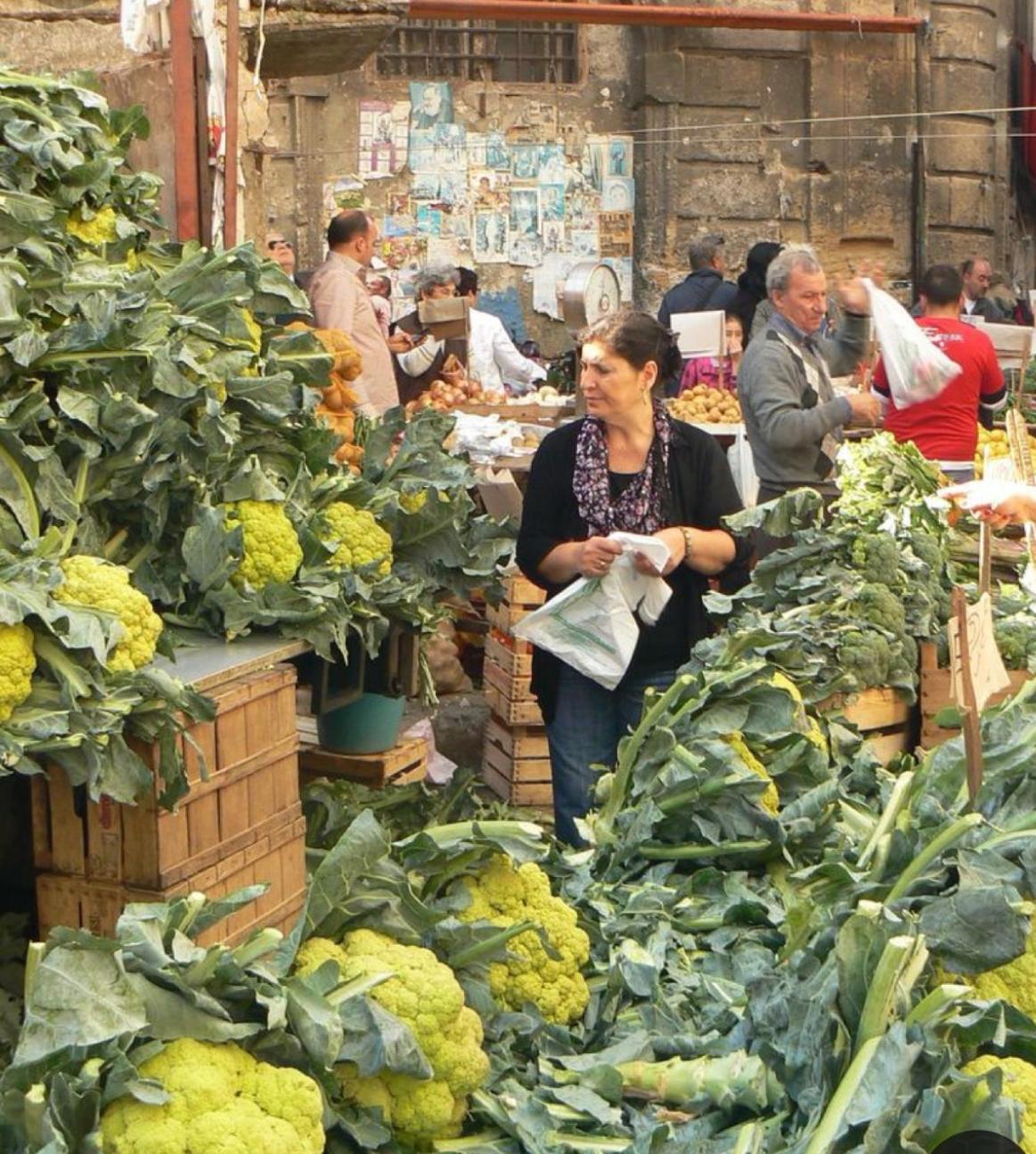 Donna Isabella A Ballaro Palermo Luaran gambar